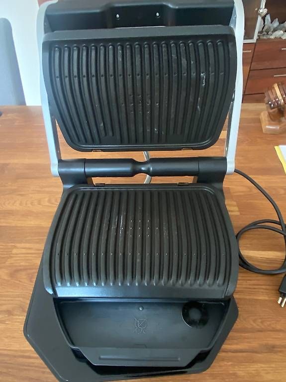 Tefal Griglie: Tischgrill Tefal OptiGrill – Usato da Reinach BL venduto da Nati81 1