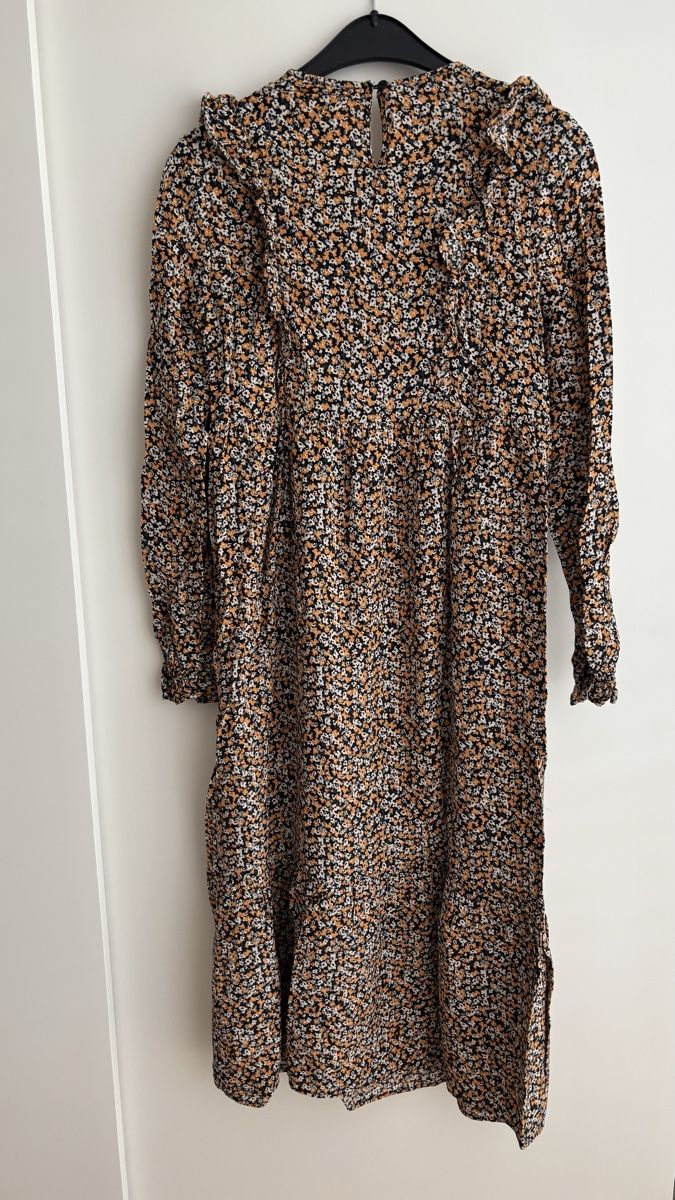 Vestiti: Langes Kleid Gr. S – Usato da Winterthur venduto da leimaj 3