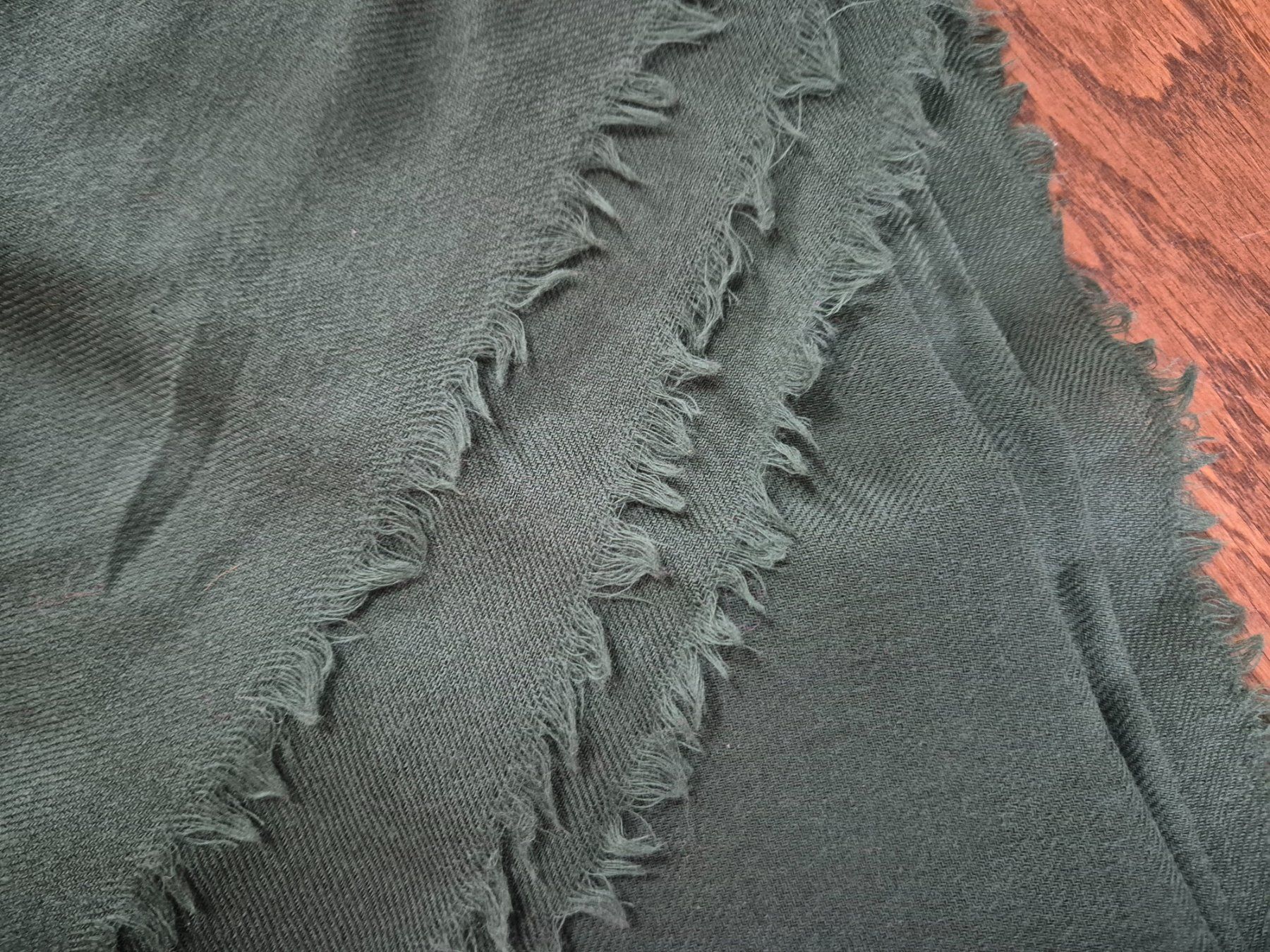 Foulard & Sciarpe: Green square wool scarf – Usato da Zürich venduto da monadiederich 1