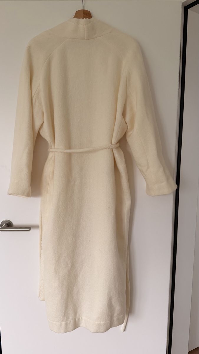 Zara Cappotti: Cream Zara wool coat size S – Nuovo (secondo la descrizione) da Meggen venduto da snifsociety 5