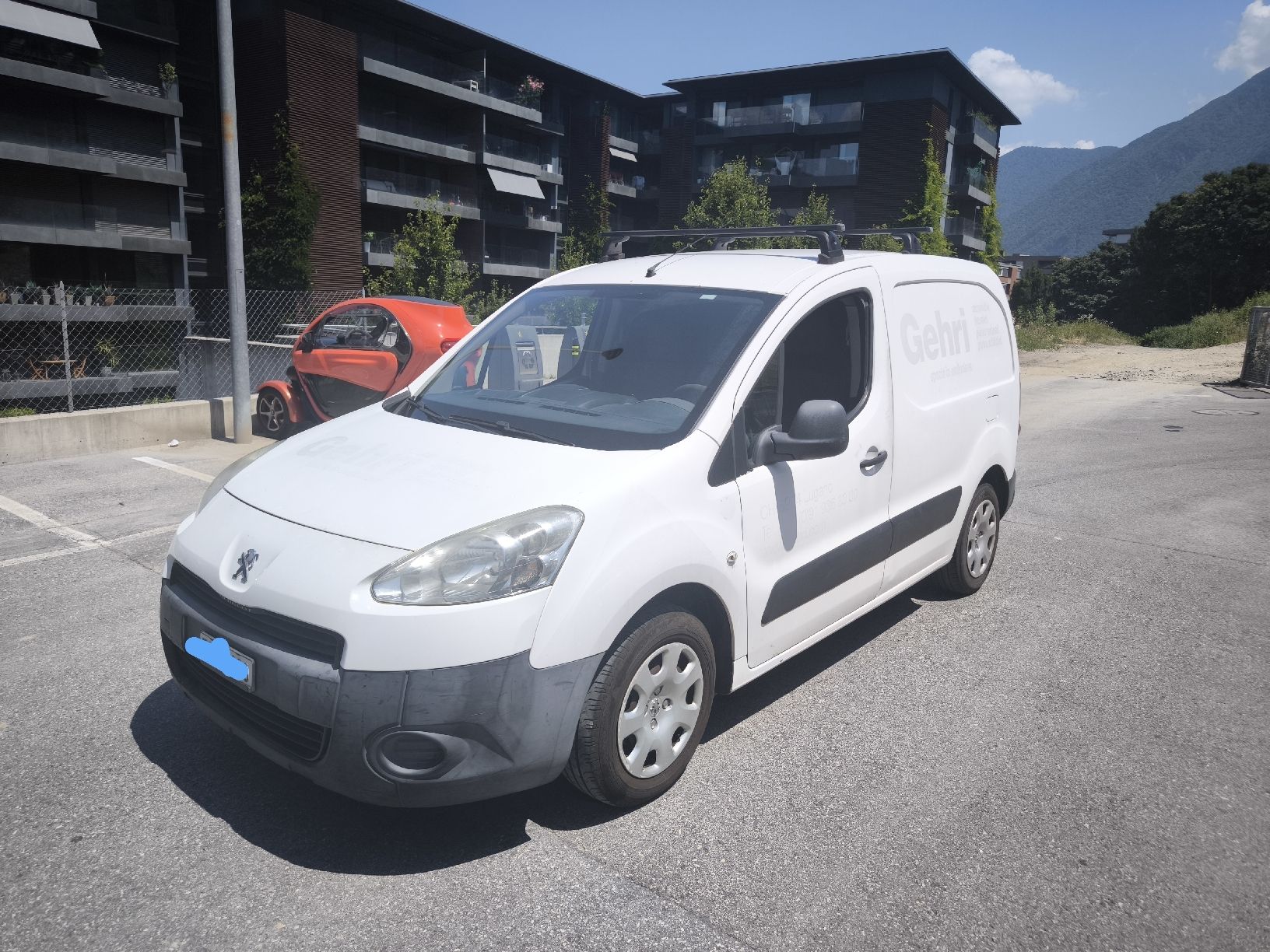 Peugeot Veicoli commerciali: Peugeot Partner 1.6 E-HDI – Usato da Savosa venduto da Pol_Alessio