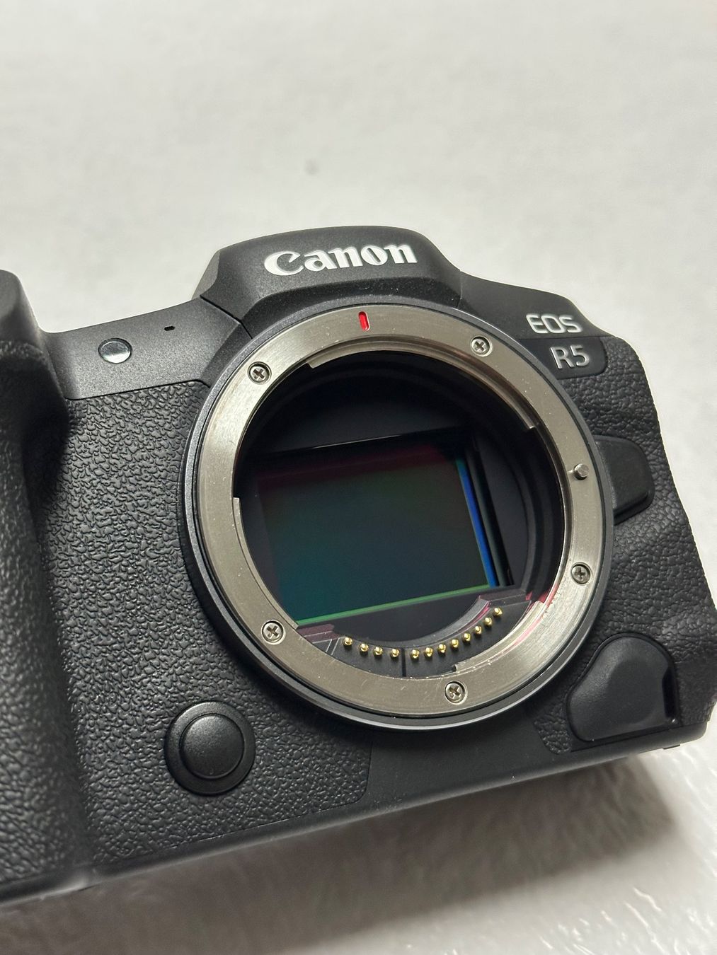 Canon Fotocamera: Canon EOS R5 | Set – Nuovo e nell'imballaggio originale da Flawil venduto da Ethereal_Edge 4