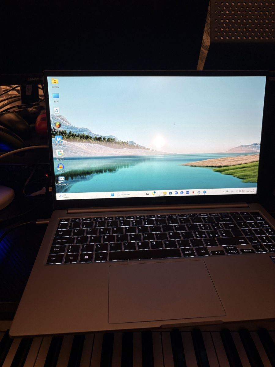 Samsung Notebook: Samsung galaxy book 4 – Usato da Aigle venduto da len_sqz5