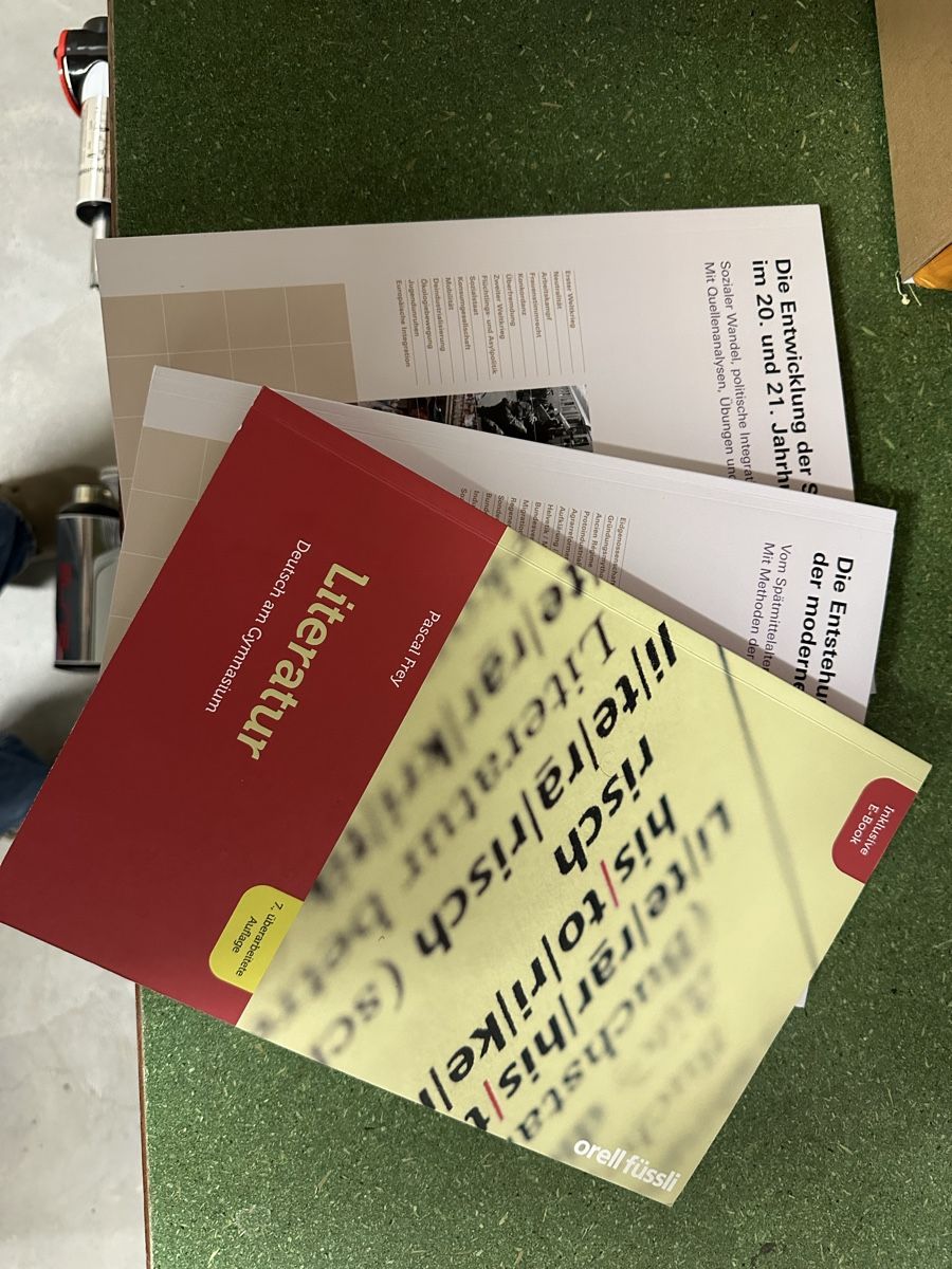Libri: Bücher für Passerelle Aargau – Usato da Ehrendingen venduto da MisterPing 2