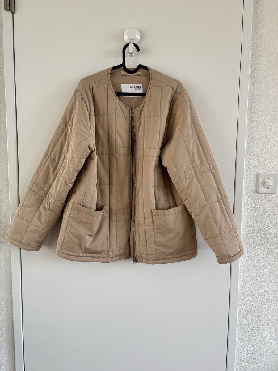 Jacken: Selected Femme Übergangsjacke – Gebraucht aus Glattpark(Opfikon) von rue_9c5p