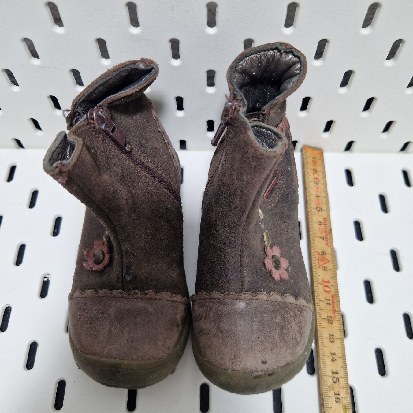 Vertbaudet Scarpe per ragazzi: Süsse, handgemachte Kinderschuhe, Verbeudet – Usato da Gwatt (Thun) venduto da Letzte-Chance-III 2