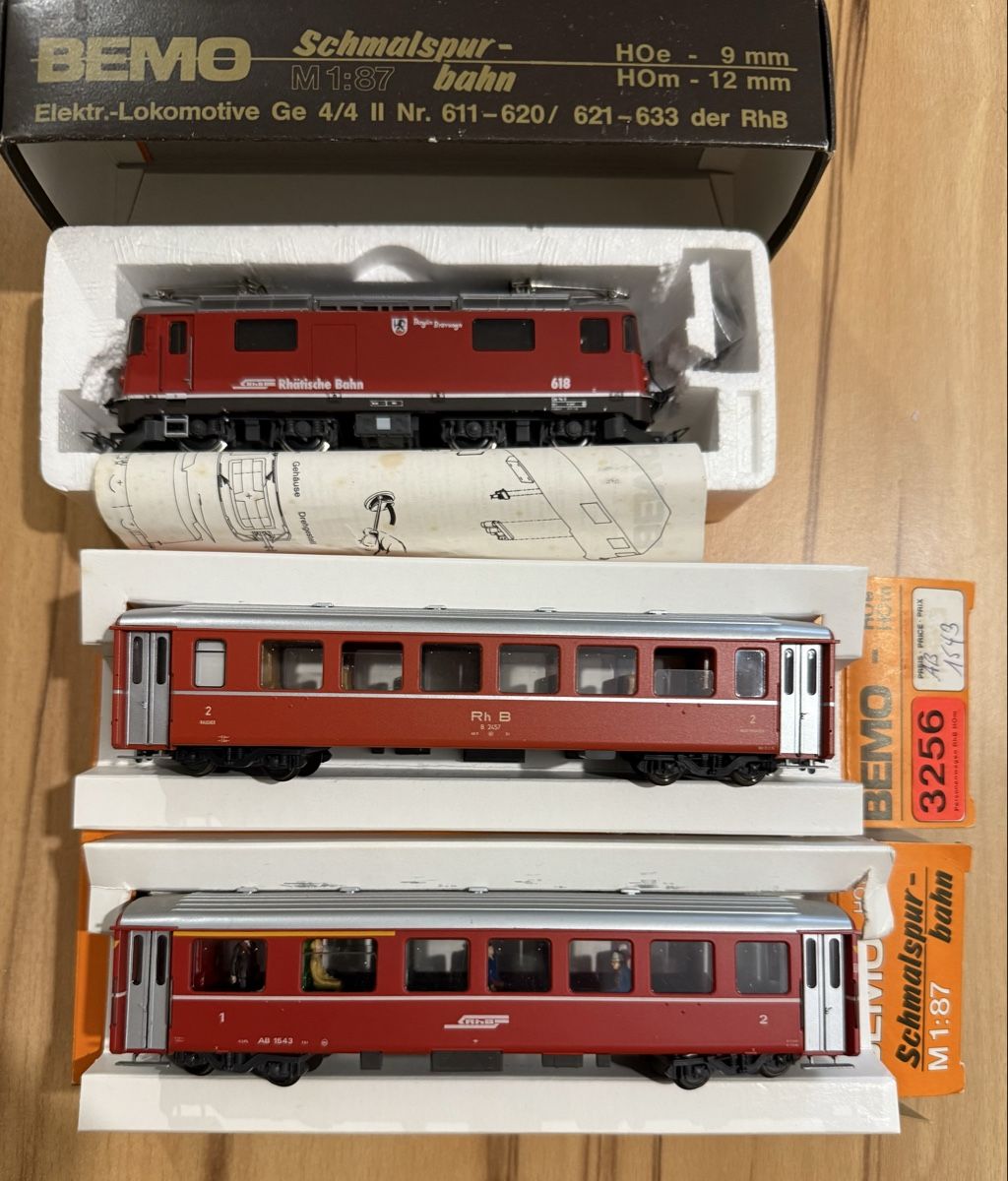 Bemo Modelleisenbahnen: BEMO 618 RhB Zug, Gleichstrom, Top Zustand, – Gebraucht aus Winikon von cabriofan01