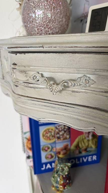 Armoires: Wunderschönes Eckmöbel im Shabby chic Stil – D'occasion à Frick par TheBurningHeart 2