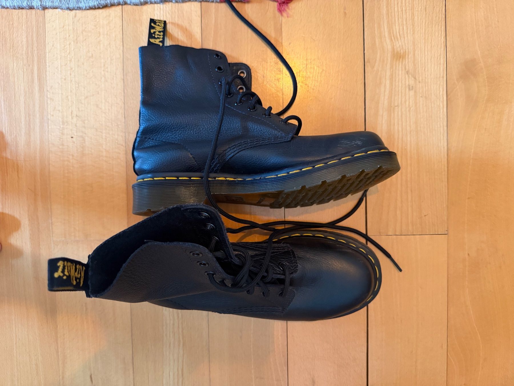 Dr. Martens Damenschuhe: Dr Martens Stiefel – Neu (gemäss Beschreibung) aus Aarau von linnvsch 1