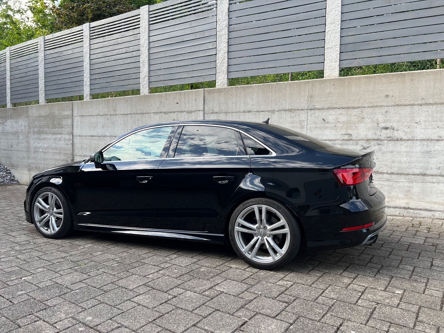 Audi Automobili: Audi s3 frisch ab MFK – Usato da Dürnten venduto da OFuchs99 3