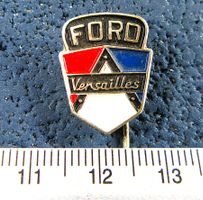 FORD VERSAILLES AUTO ANSTECKNADEL VINTAGE OLDI ALT