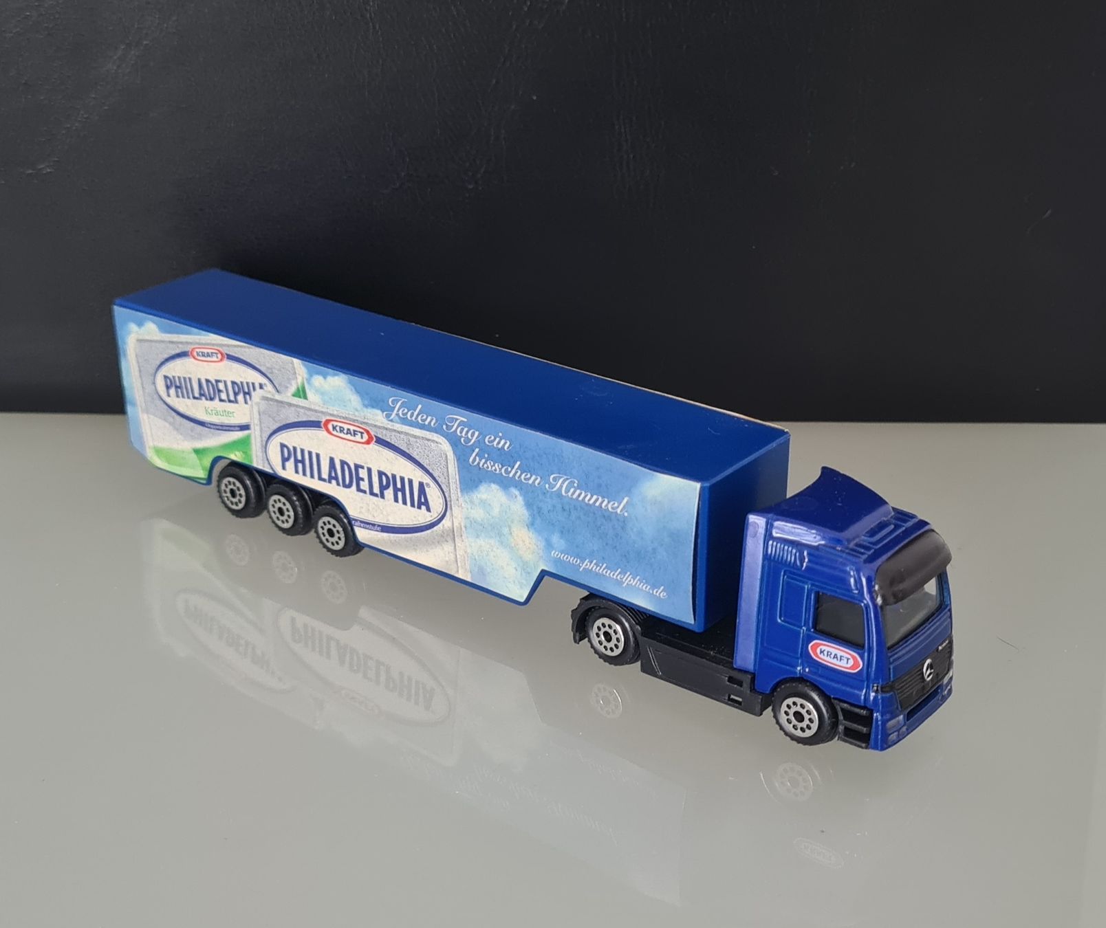Modellini d'auto: LKW Philadelphia – Usato da Uetendorf venduto da myhome12 1