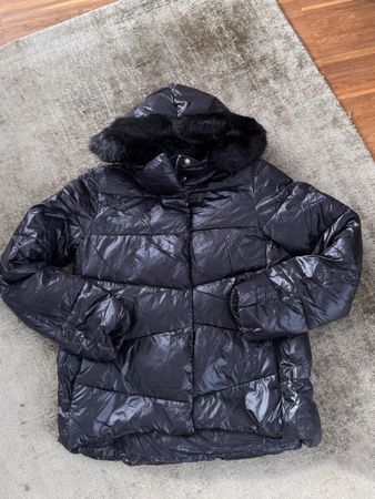Black Puffer Jacket with Faux Fur Trim