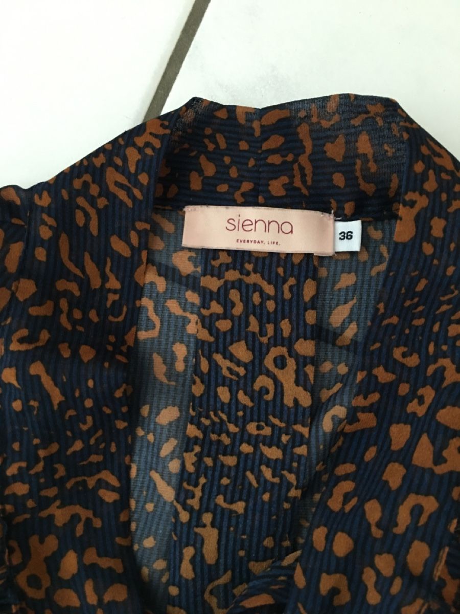 Blusen, T-Shirts & Tops: Blusa elegante  – Neu (gemäss Beschreibung) aus Schwyz von Francesca54 1