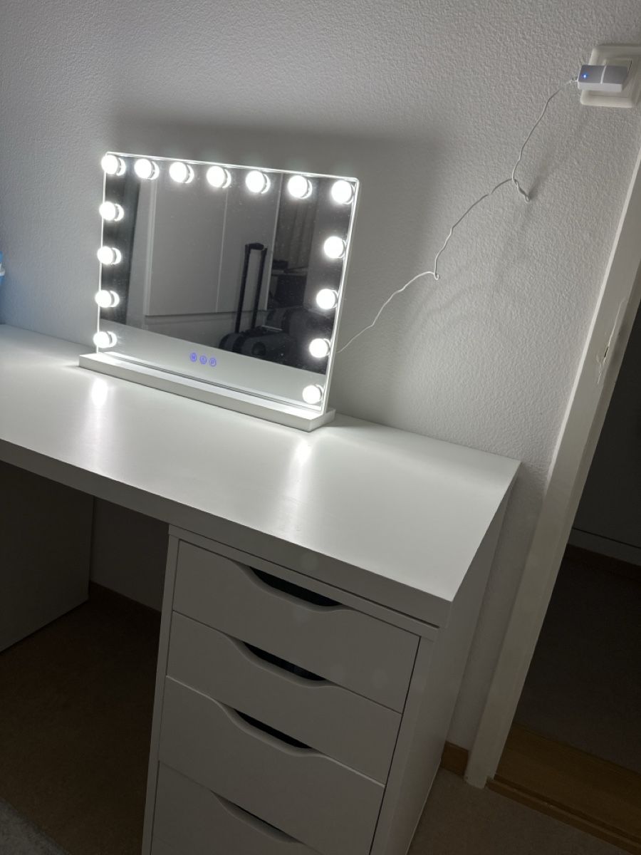 Ikea Schminktische: Schminktisch-Set  – Defekt aus Winterthur von Can.sel37 1