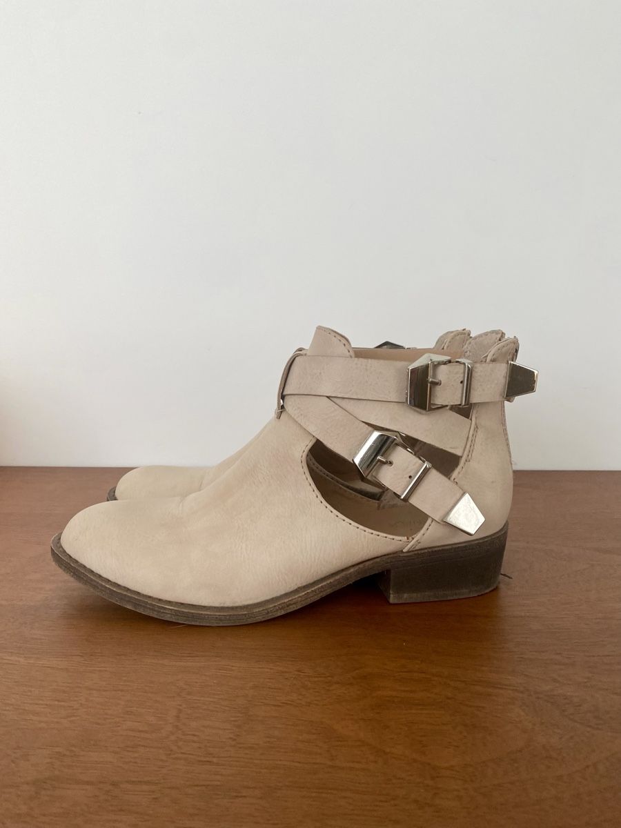 Chaussures femmes: Bottines rose poudré, 37 – D'occasion à Bussigny par cac_q2c6
