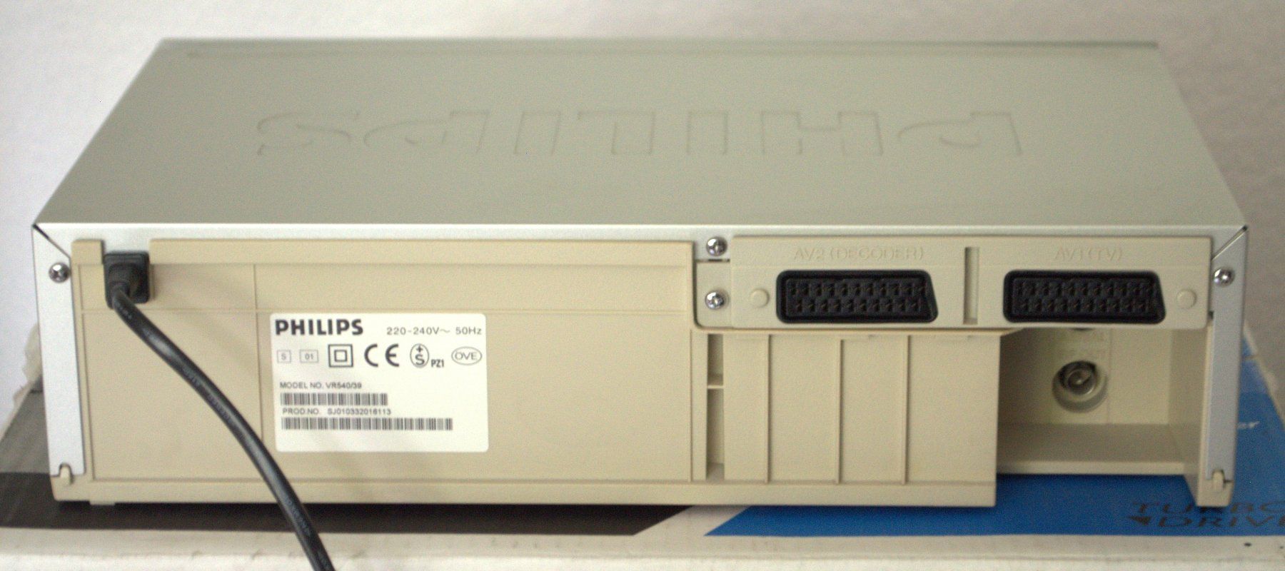 Philips Enregistreurs: Videorecorder / magnétoscope  VHS Philips VR540 – D'occasion à Collonges par arashee 3
