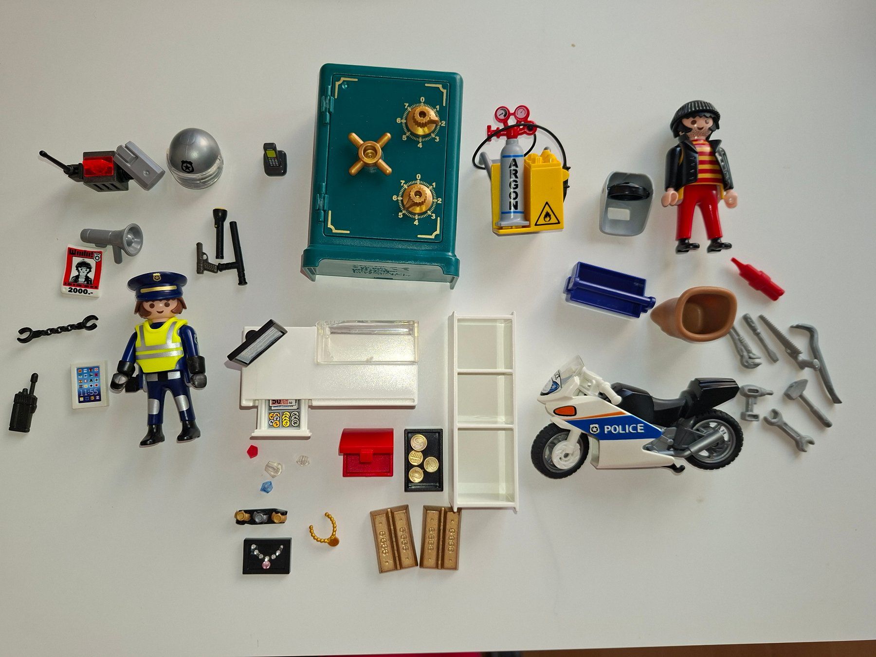 Playmobil Giocattoli: Playmobil Set - Überfall auf Bijouterie! – Usato da Weiningen ZH venduto da Annakatharina