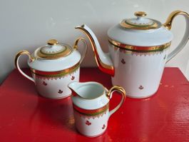 Théière,sucrier,pot à lait porcelaine de Limoges