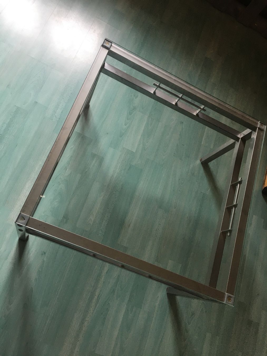 Tables: table basse en verre – D'occasion à Neuchâtel par jeromecurty 1