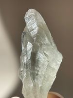 Grüner Federquarz – wunderschöne Oberflächenstruktur  2-3 cm