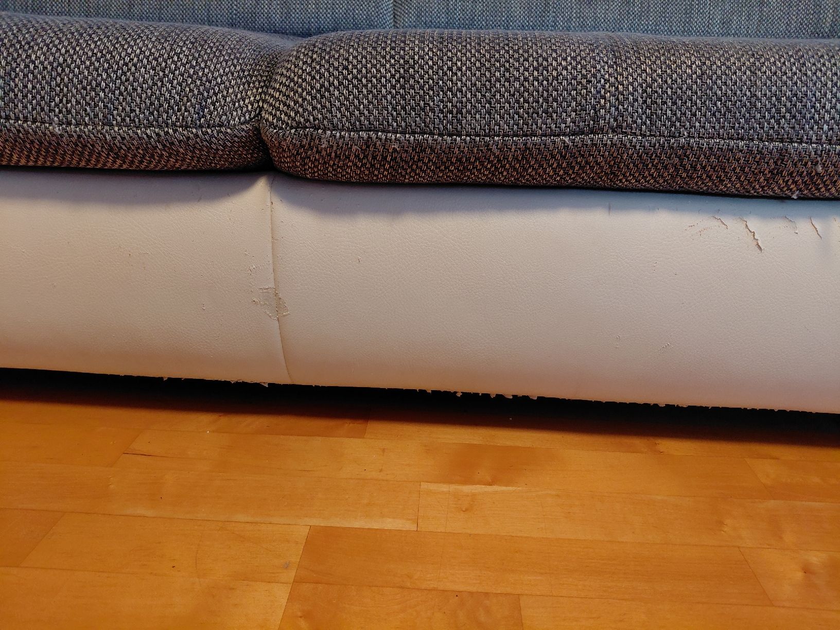 Divani: Grosse Eckcouch mit Schlaffunktion und Stauraum, Grau – Usato da Wolfhalden venduto da sar_66kt 5