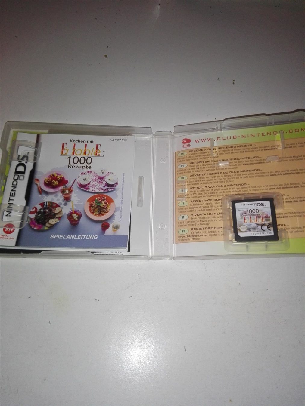 Nintendo Giochi: Kochen mit Elle à table: 1000 Rezepte    (DS) – Usato da St. Gallen venduto da elk2020 1