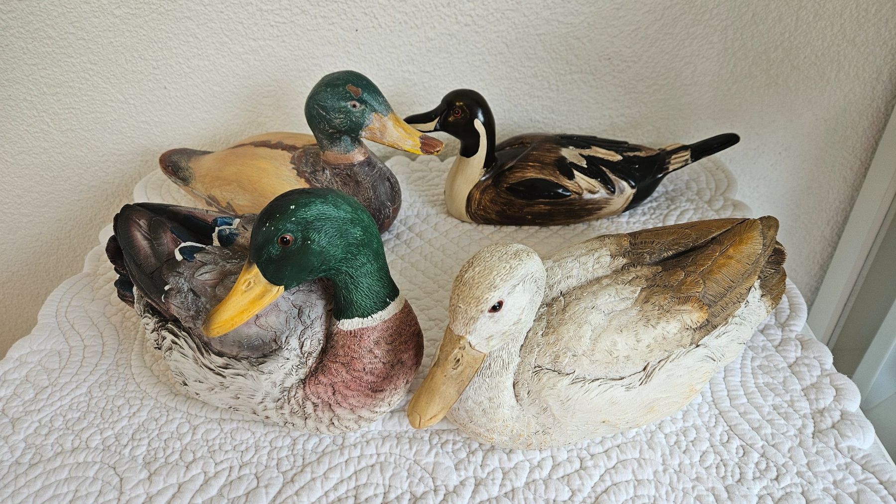 Statuette: 4 Dekorative Enten aus Kunststoff Vintage – Usato da Gossau ZH venduto da Goes05 6