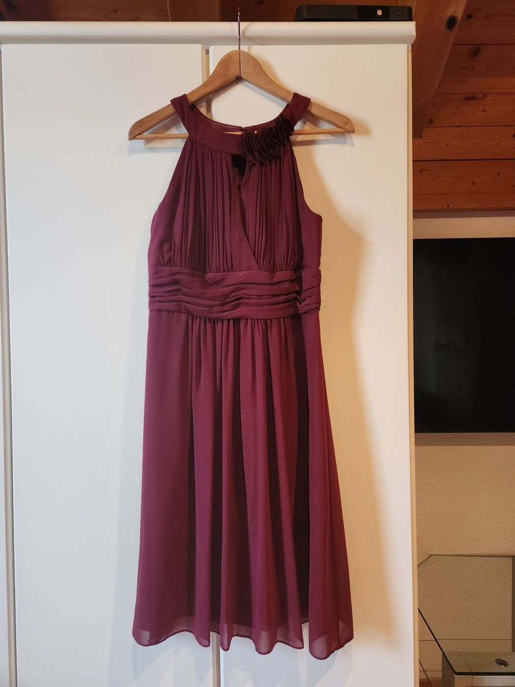 Vestiti: Bordeaux Kleid Gr.36, festlich – Usato da Schlieren venduto da est_b2px
