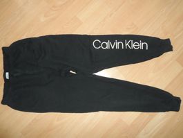***** Calvin Klein Trainerhose Gr s *****