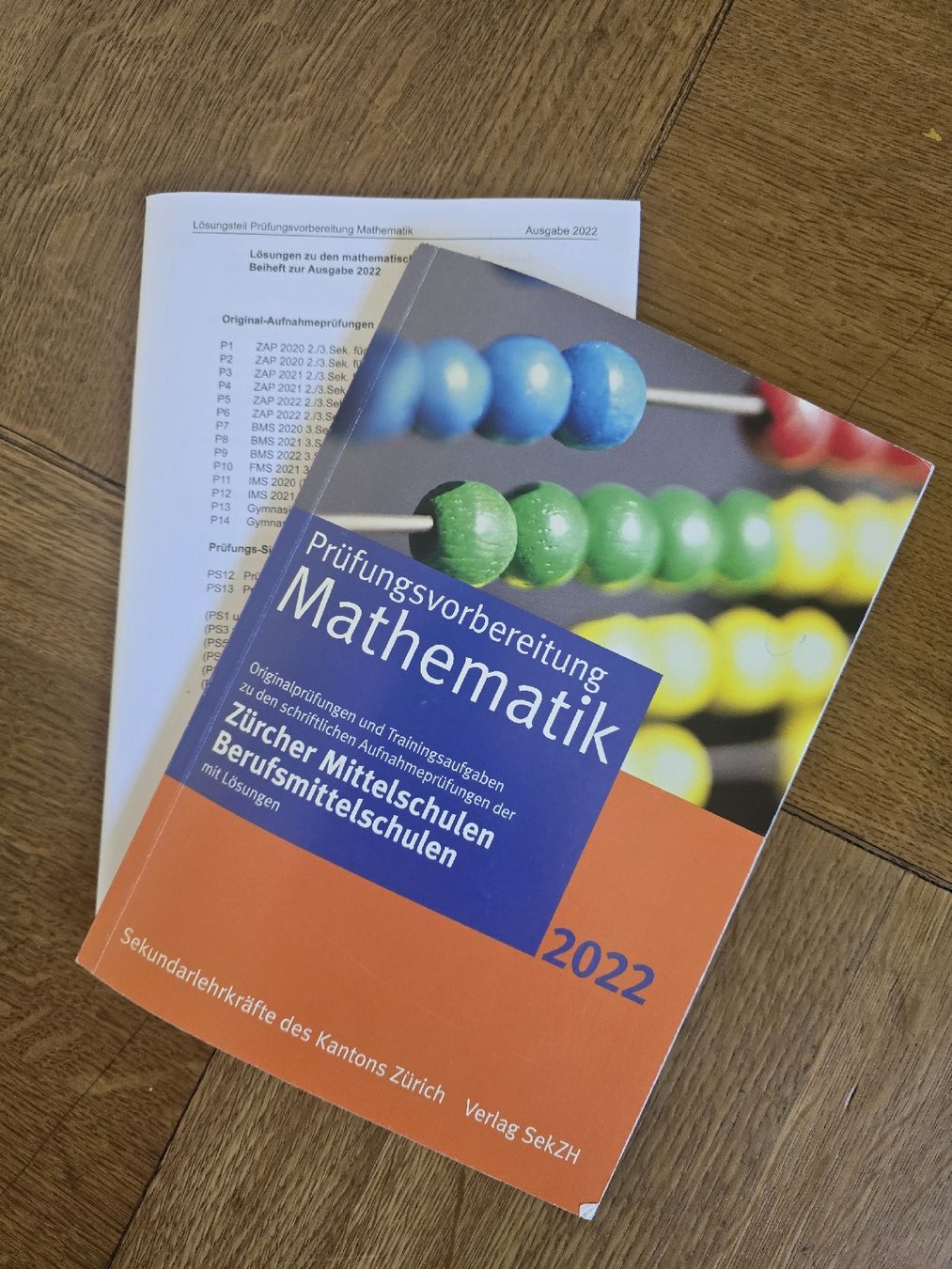 Libri: Prüfungsvorbereitung Mathematik  – Nuovo (secondo la descrizione) da Erlenbach ZH venduto da Lapaz2002