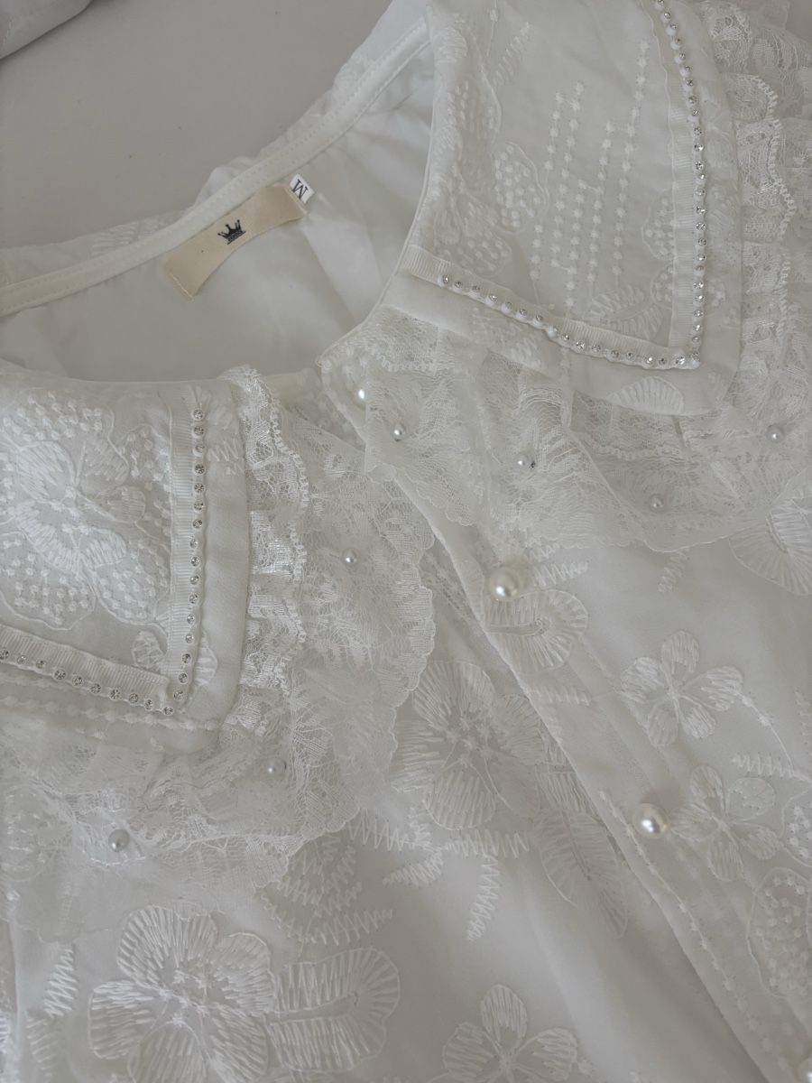 Blusen: Damenbluse mit Spitze – Neu (gemäss Beschreibung) aus Arbon von Ursula_566 3