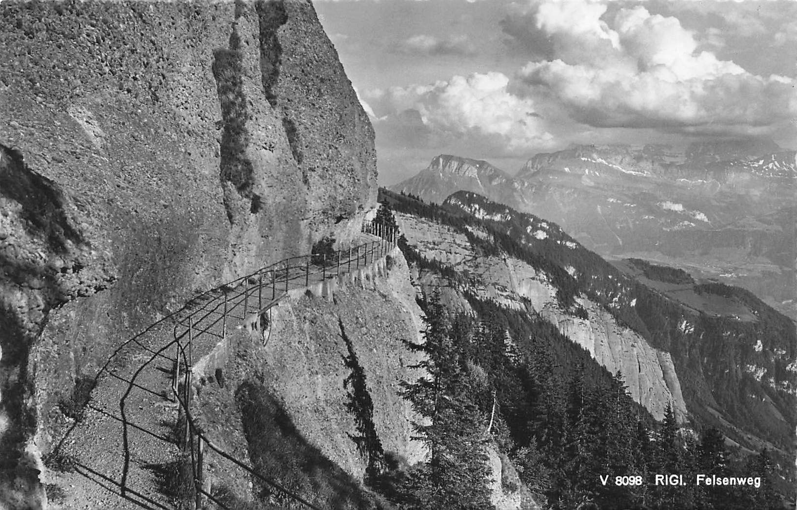 Cartoline postali: Rigi felsenweg – Usato da Biasca venduto da Blenio71