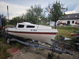 Segelboot, Suzuki Motor u. Trailer alles zusammen!