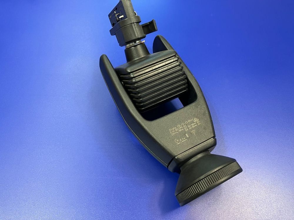 Lampade: 5 Stück AEG Strato-Halogen Strahler mit 3-Ph. Adapter – Usato da Neunkirch venduto da liquidationen_8152 5