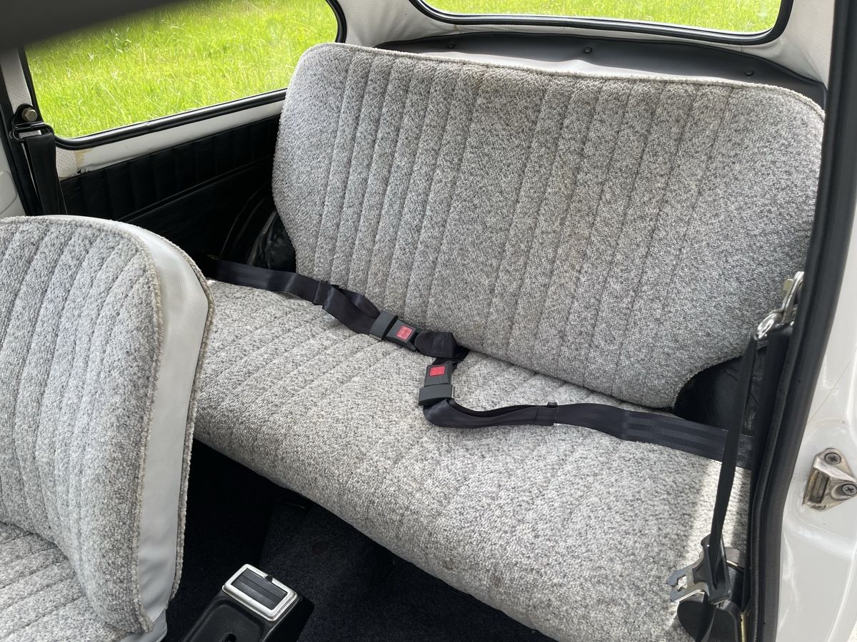 Autos: Zastava 750 LE – Neu (gemäss Beschreibung) aus Flawil von tomic_loya 5
