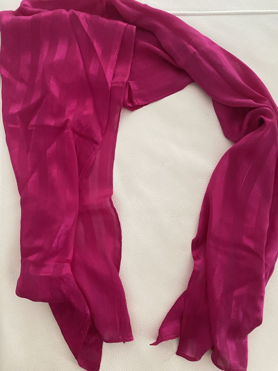 Foulard & Sciarpe: Seiden Schal 🌸 – Usato da Opfikon venduto da Luis144 4