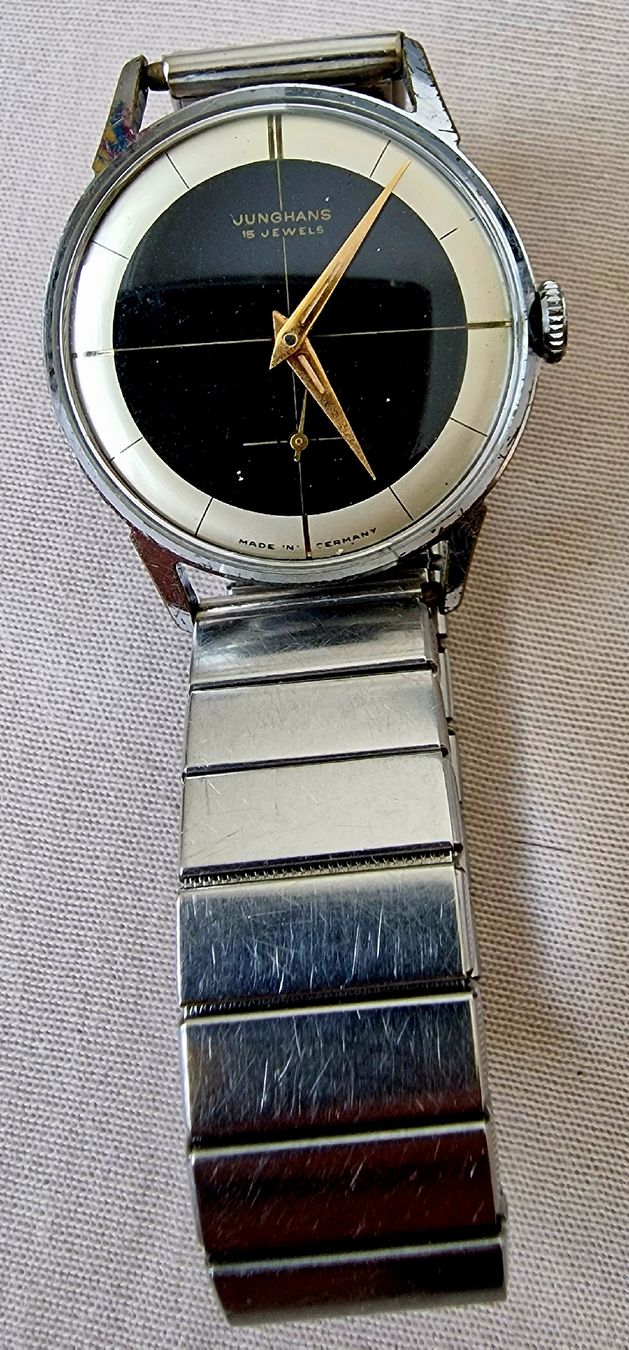 Junghans Orologi: uhr junghans vintage tadellos – Usato da wetzikon venduto da Bestedienste 1
