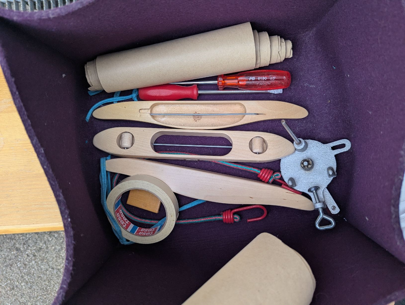 Telai per tessitura: Webstühle ARM mit viel Zubehör  – Usato da Zürich venduto da Rosahasi 4