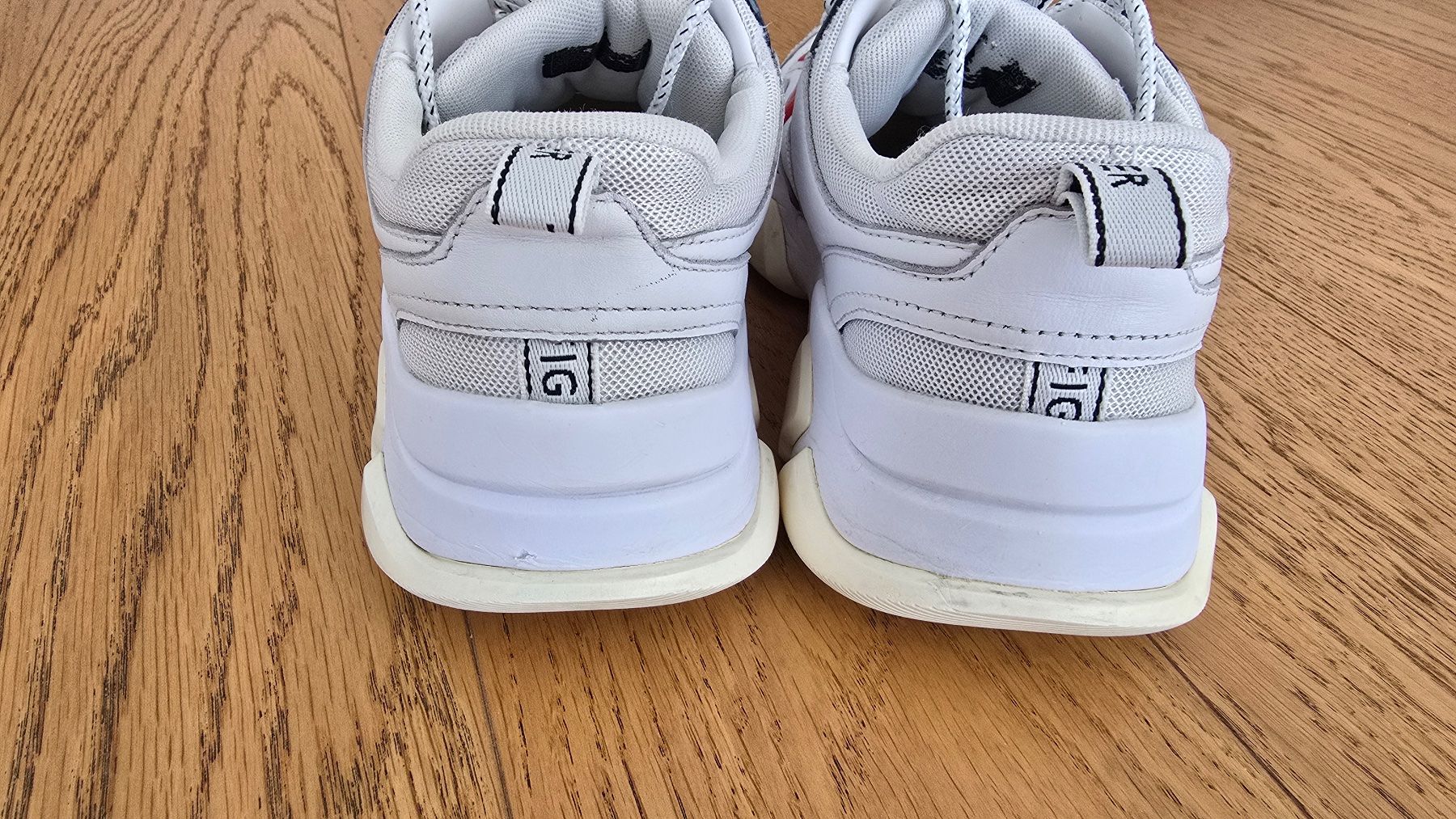 Tommy Hilfiger Scarpe da uomo: Tommy Hilfiger Sneaker Gr. 39,5 – Usato da Wabern venduto da Irakene 7
