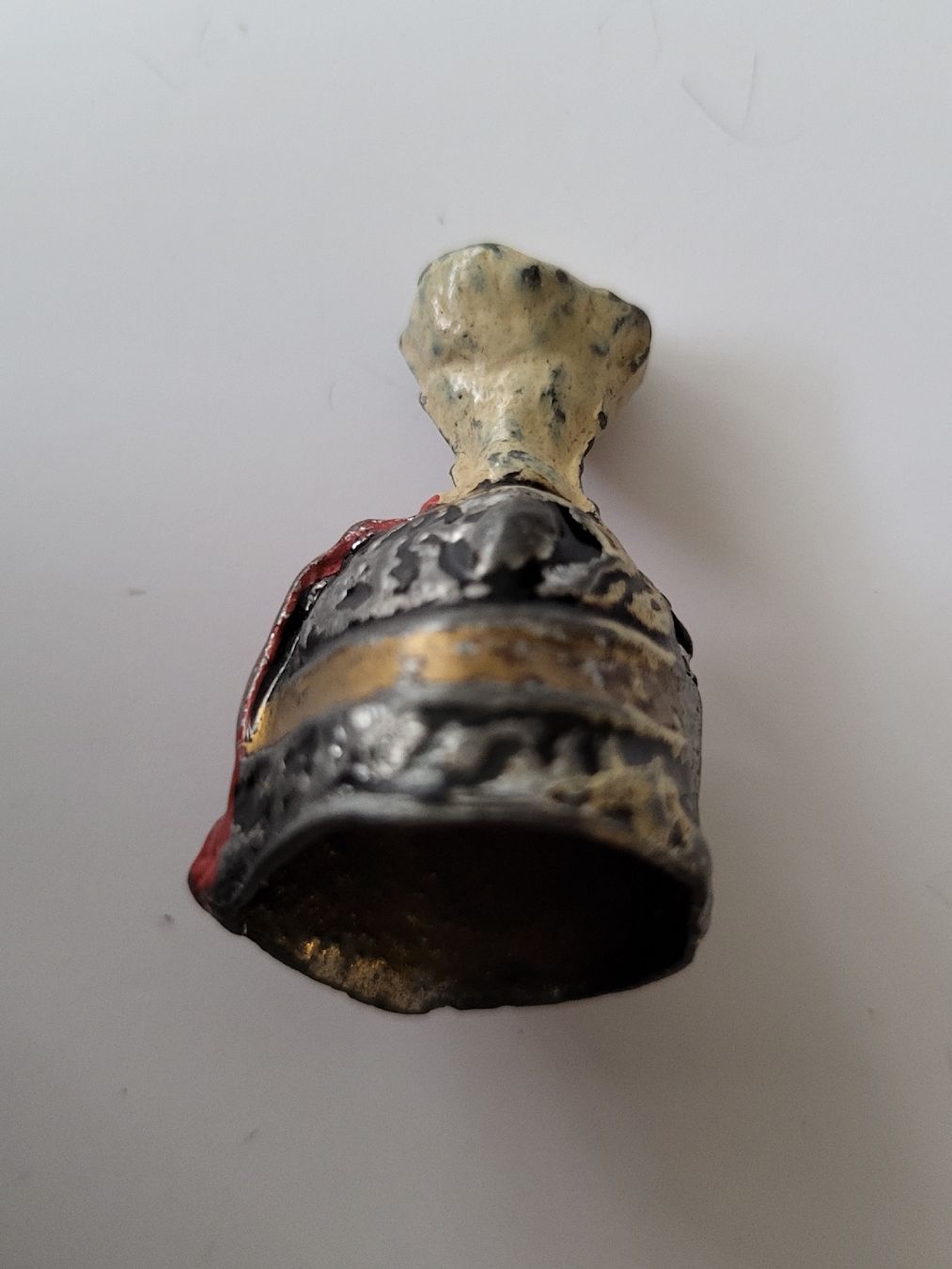 Abbigliamento & accessori d'epoca: antiker miniatur Helm Militär – Usato da nunningen venduto da mic_88k2 1