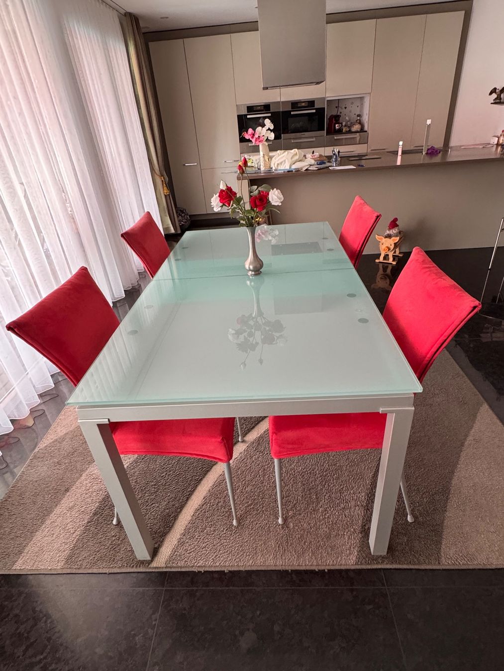 Tische: Esszimmer Glastisch mit 4 Stühlen – Gebraucht aus Ruemlang von Hans001 2