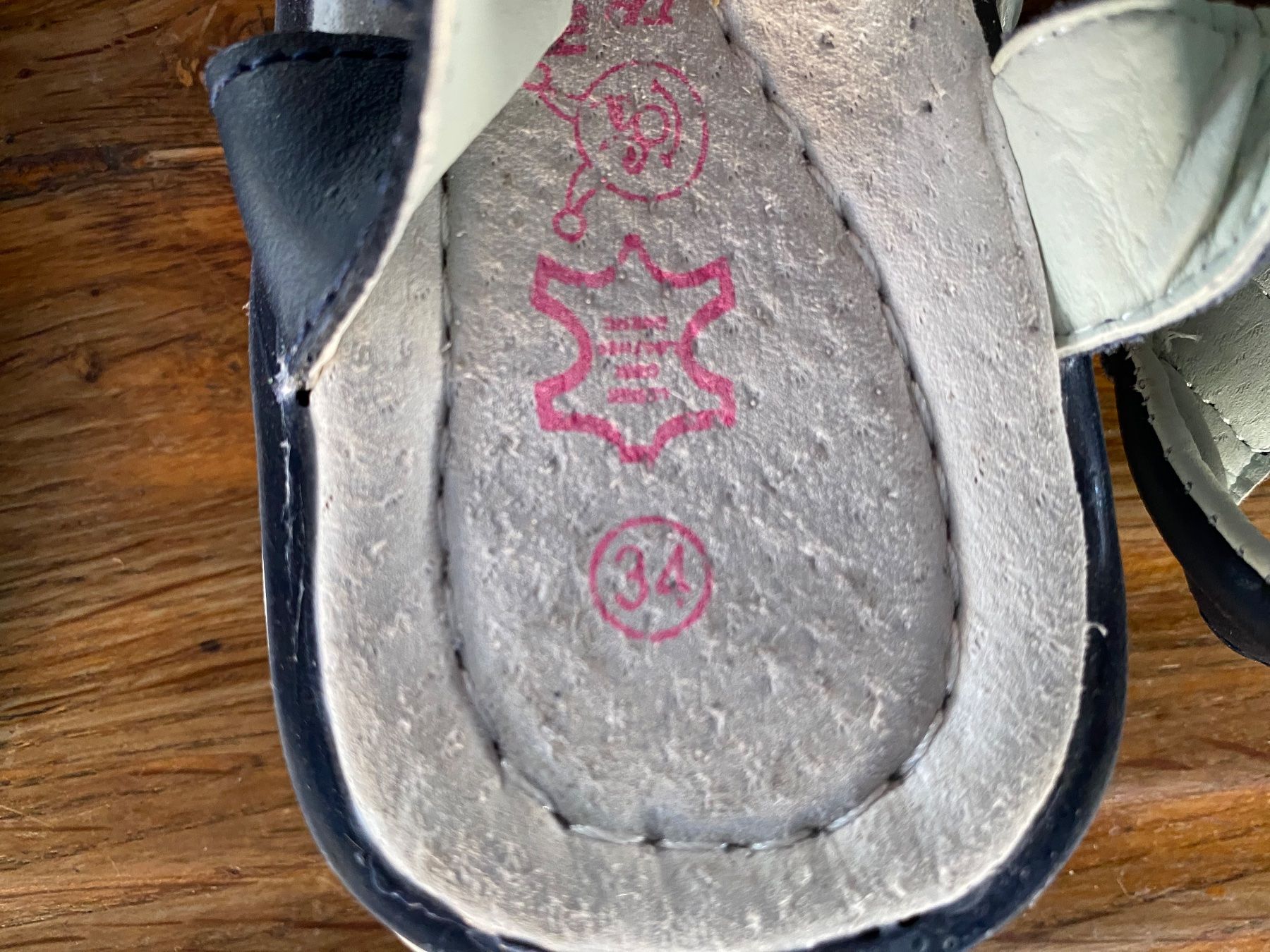 Schuhe für Mädchen: tolle Ledersandalen Gr. 34 – Gebraucht aus Buchrain von Sunny026 2