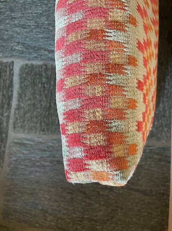 Cuscini: Sofakissen 60x43cm, neu – Nuovo (secondo la descrizione) da Kilchberg ZH venduto da familiy 1