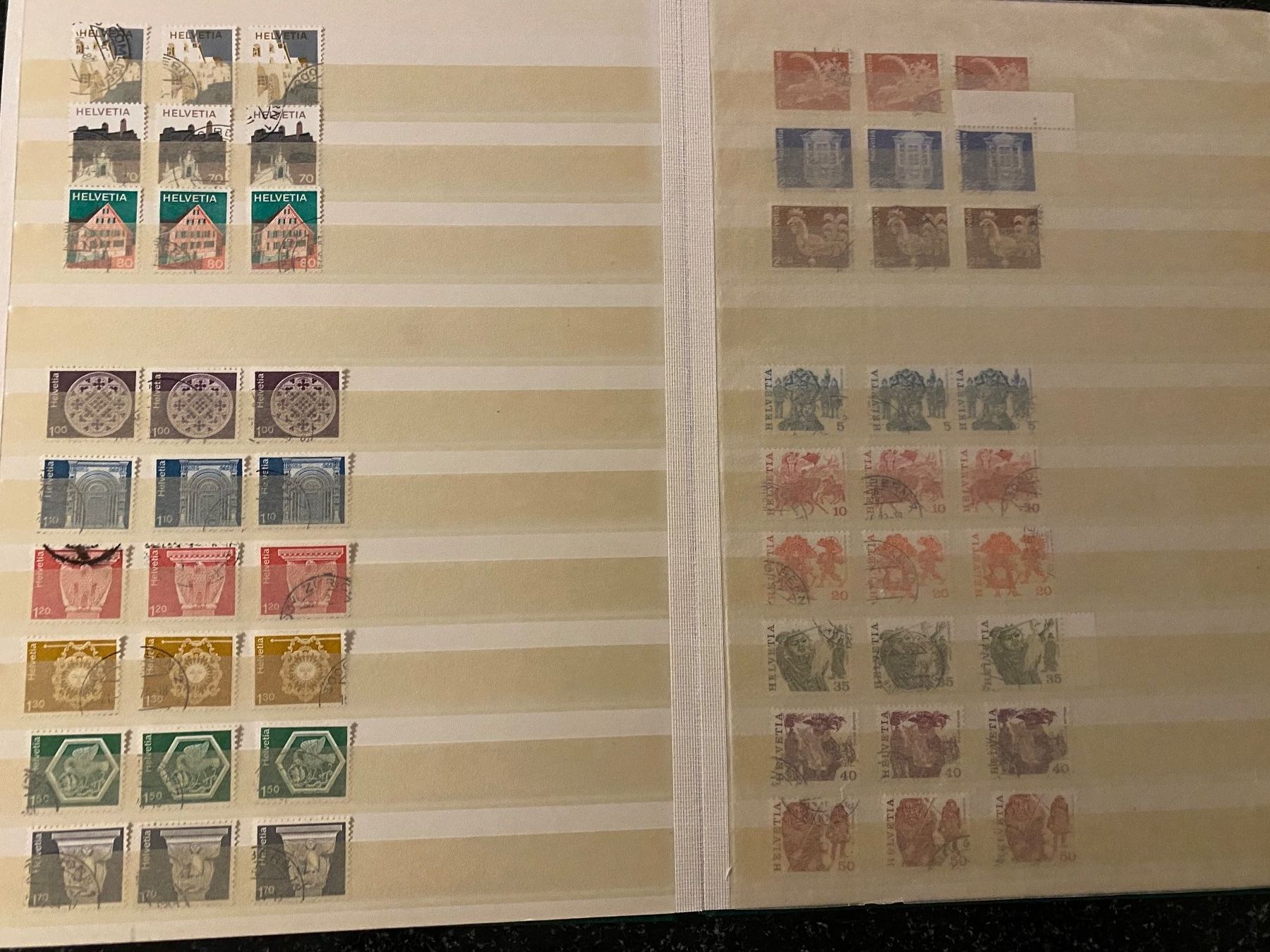 Tutti i francobolli: Briefmarken Album Schweiz – Usato da Bätterkinden venduto da Albera 4