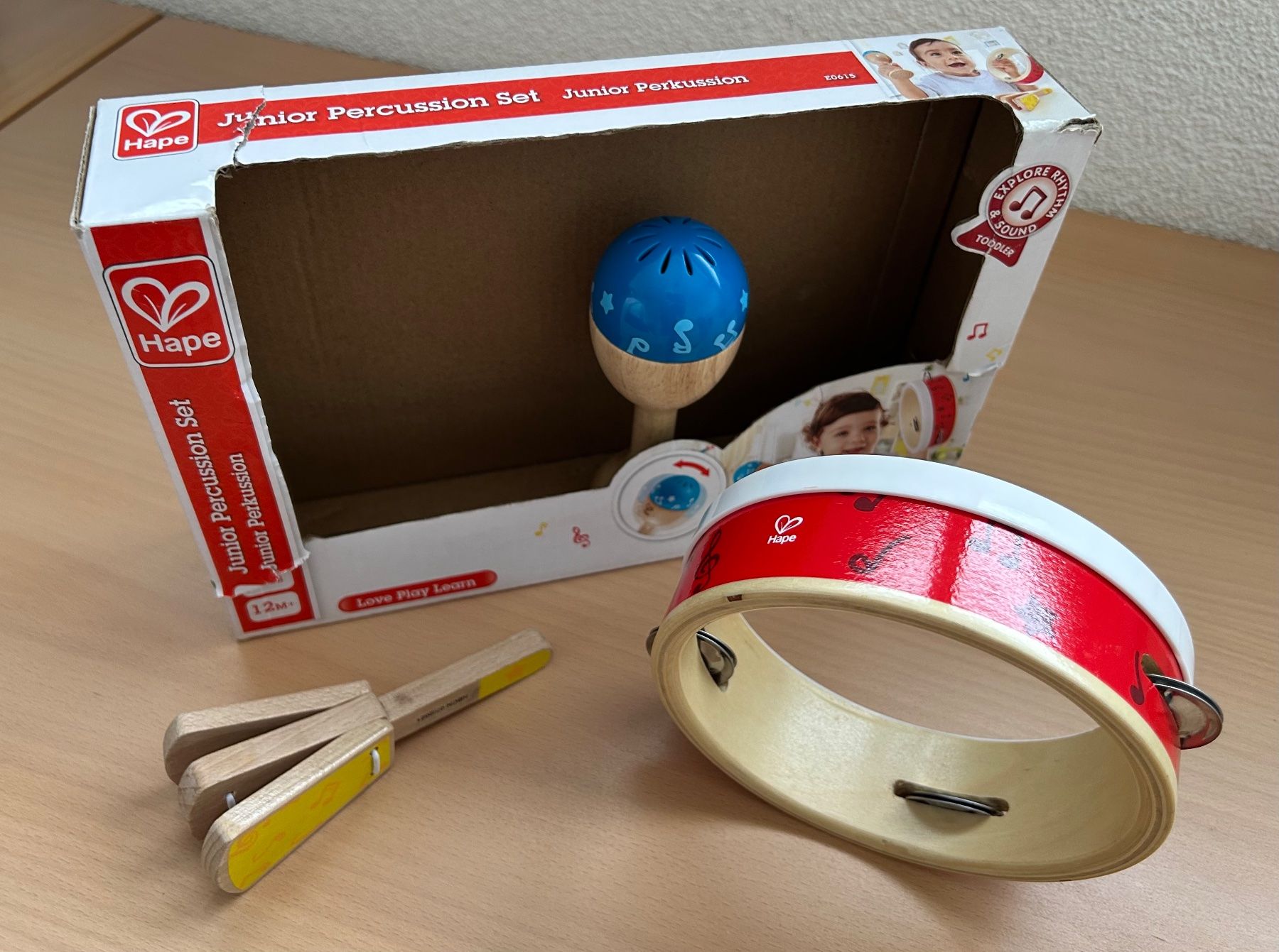Hape Giocattoli: Kleinkinder Musik: Schellenkranz - Rassel - Kastagnette – Usato da Ittigen venduto da labrador35 3