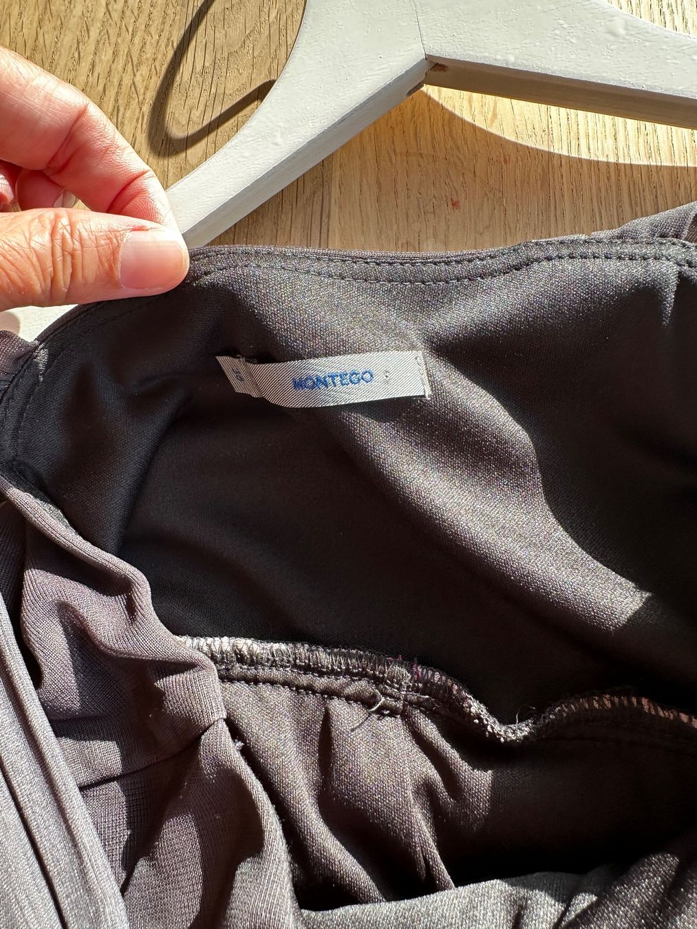 Vestiti: Sommerkleid Gr S Schwarz-Pink mit Trägern – Usato da Wohlen AG venduto da Jessica85 2
