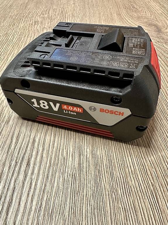 Caricatori & Batterie: Bosch Akku 18V 4.0ah – Usato da Zofingen venduto da JAPCAR34 3