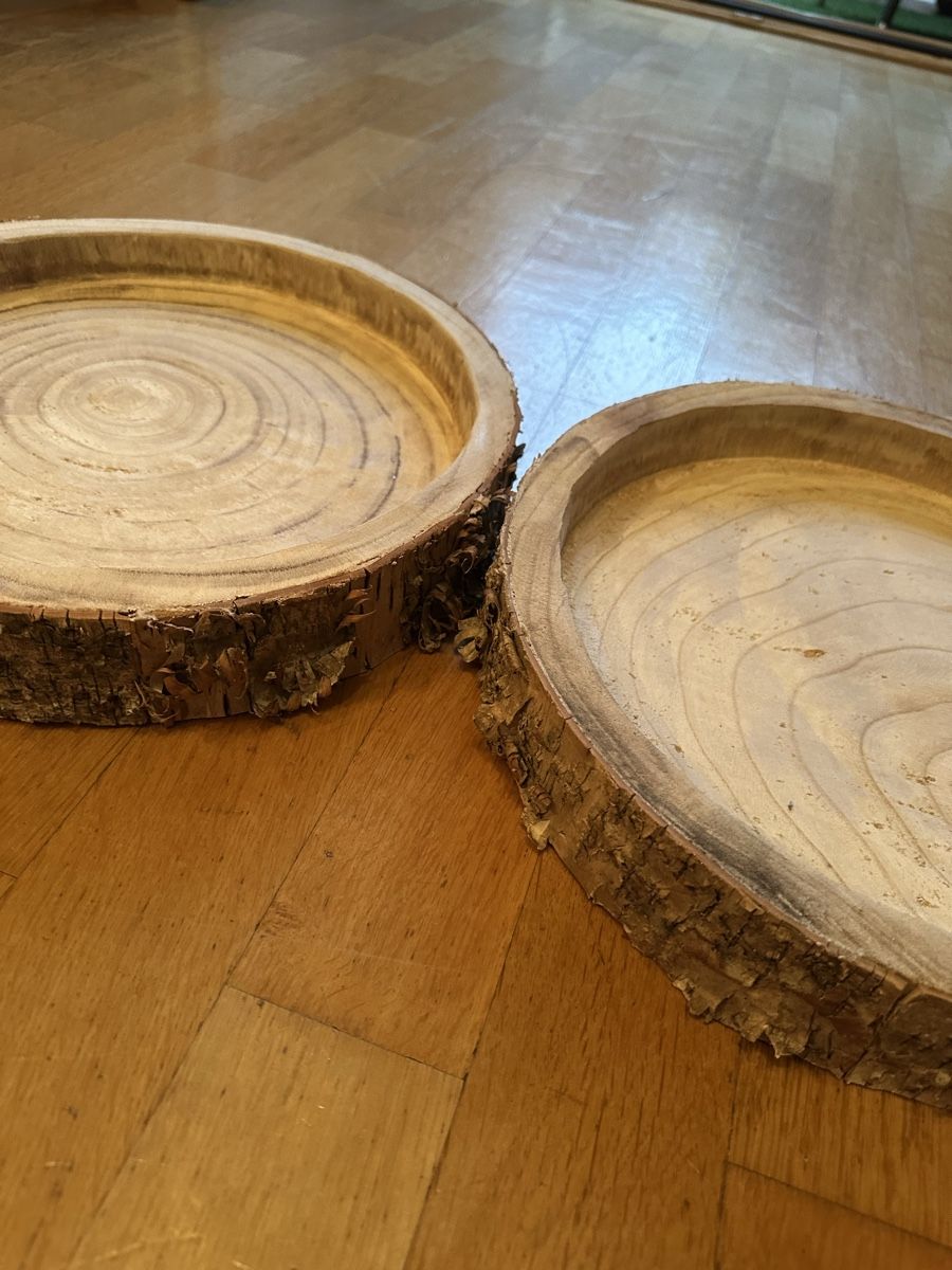Tutte le decorazioni: Deko Holz Teller 34cm 2 Stück  – Nuovo (secondo la descrizione) da Bern venduto da womiman 1