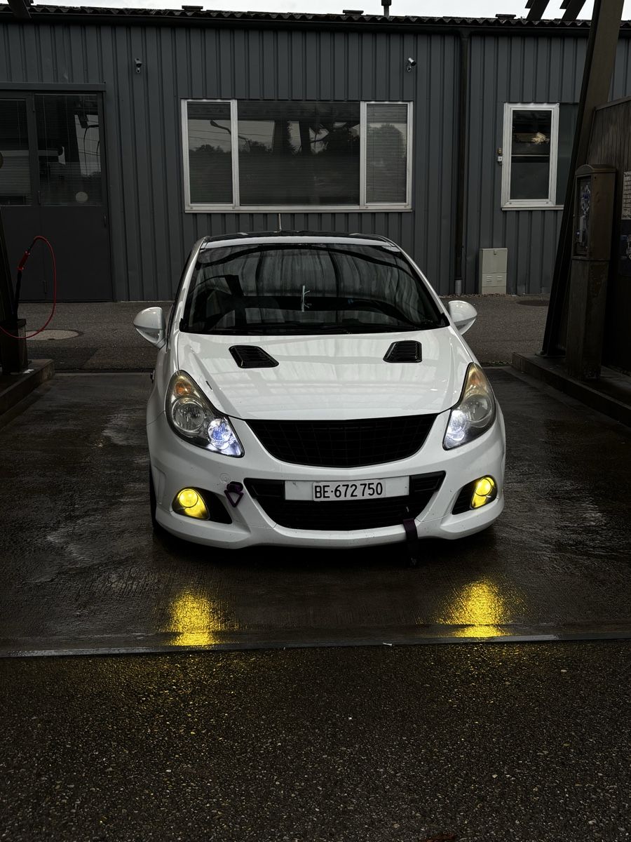 Opel Autos: Opel corsa D opc – D'occasion à Bannwil par tim_yn57